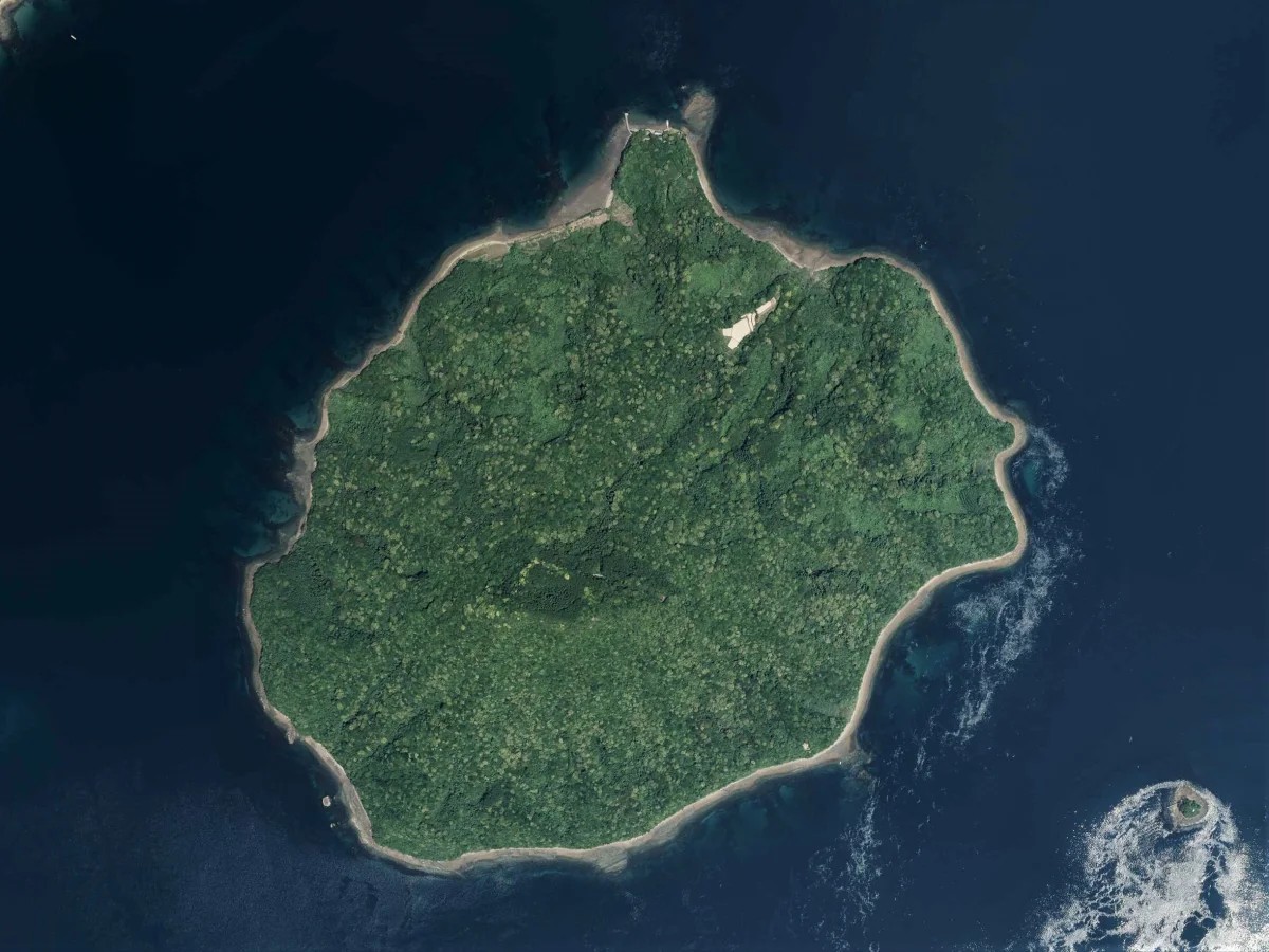 熊本県天草市の産島の空中写真