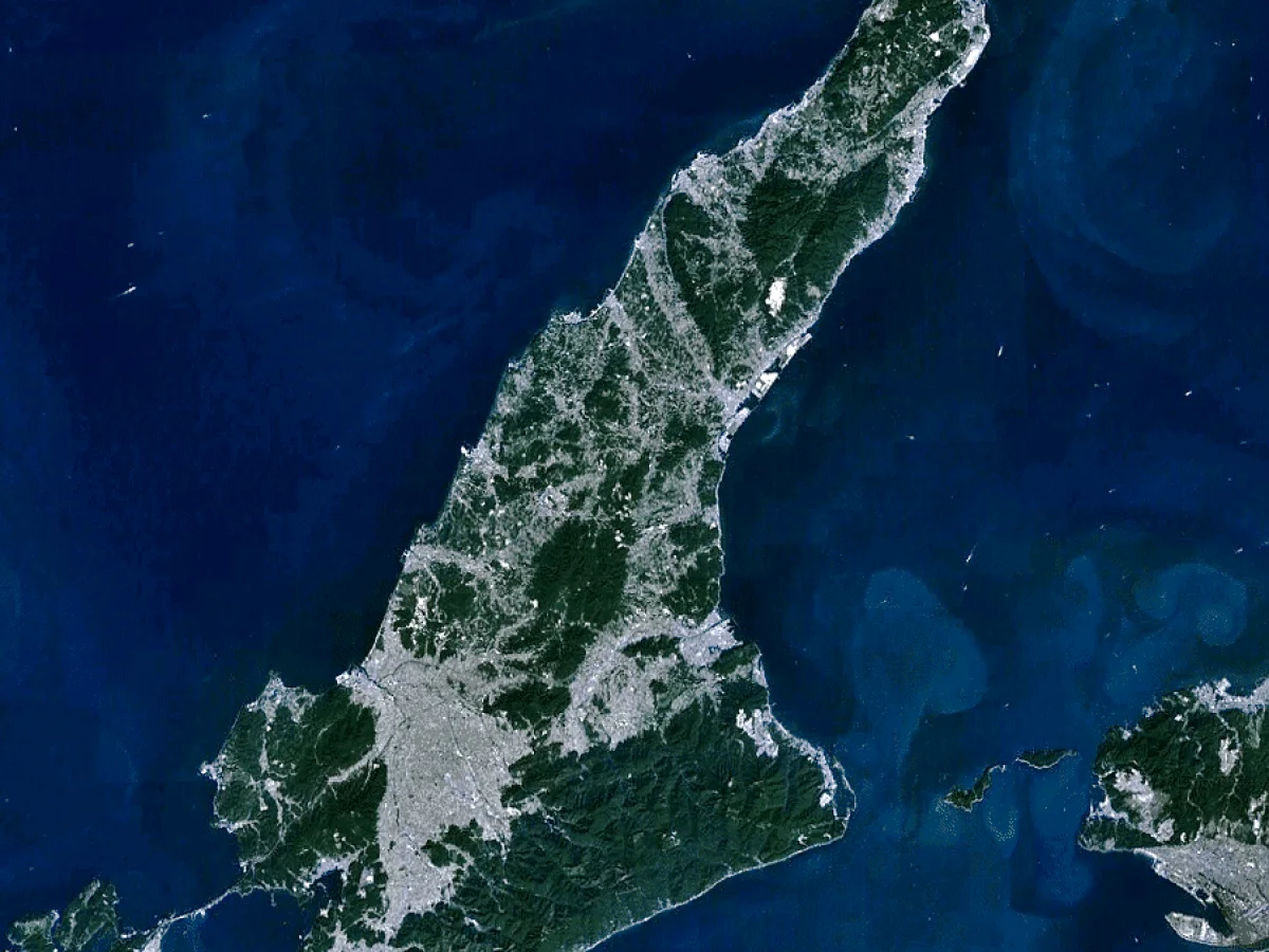 兵庫県 淡路島の衛星画像