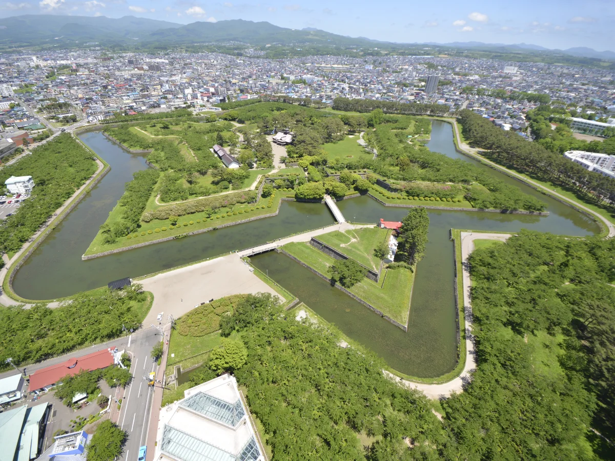 五稜郭タワーから望む夏の五稜郭