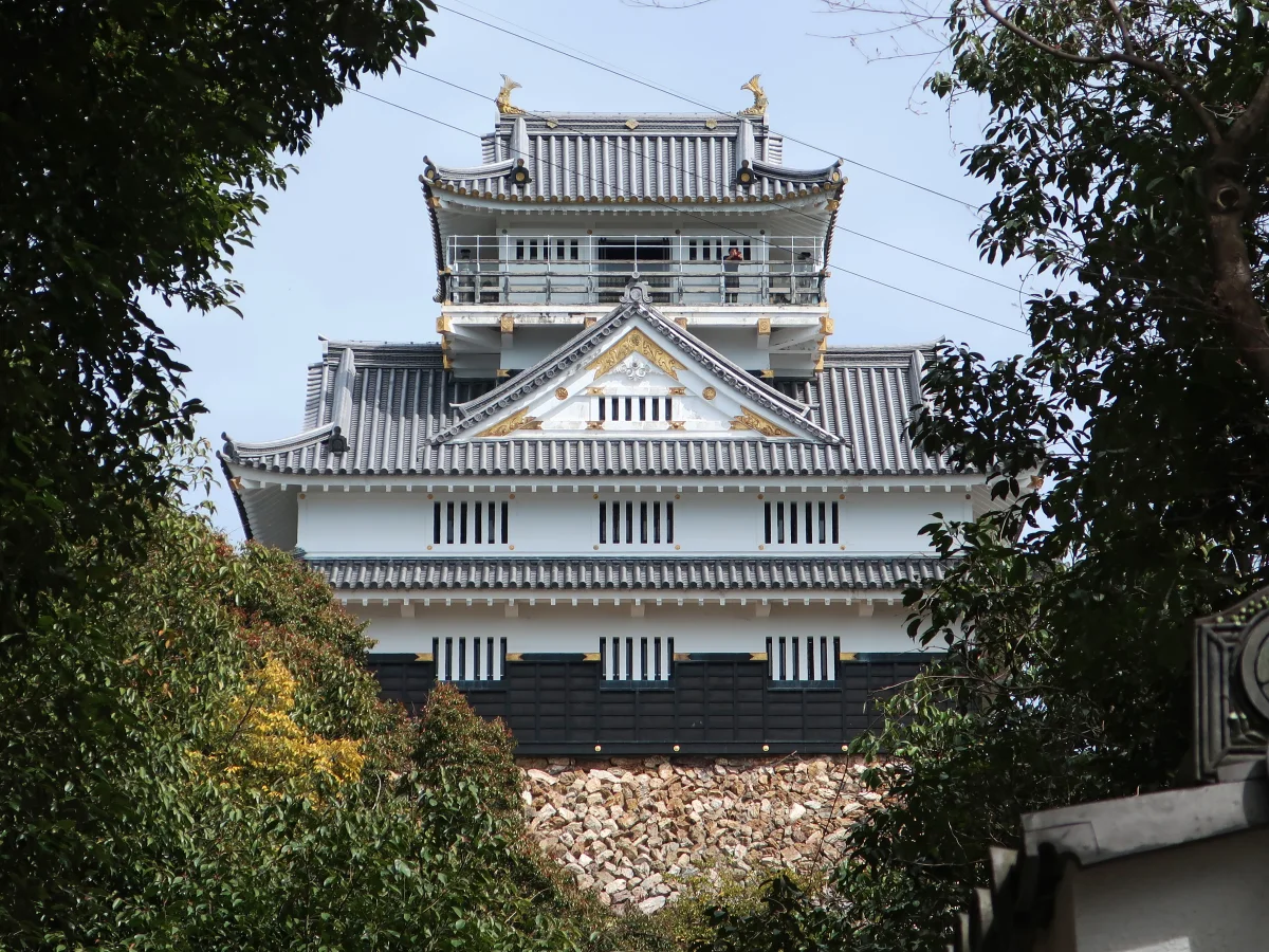 岐阜県岐阜市の岐阜城。金華山山頂の復興天守