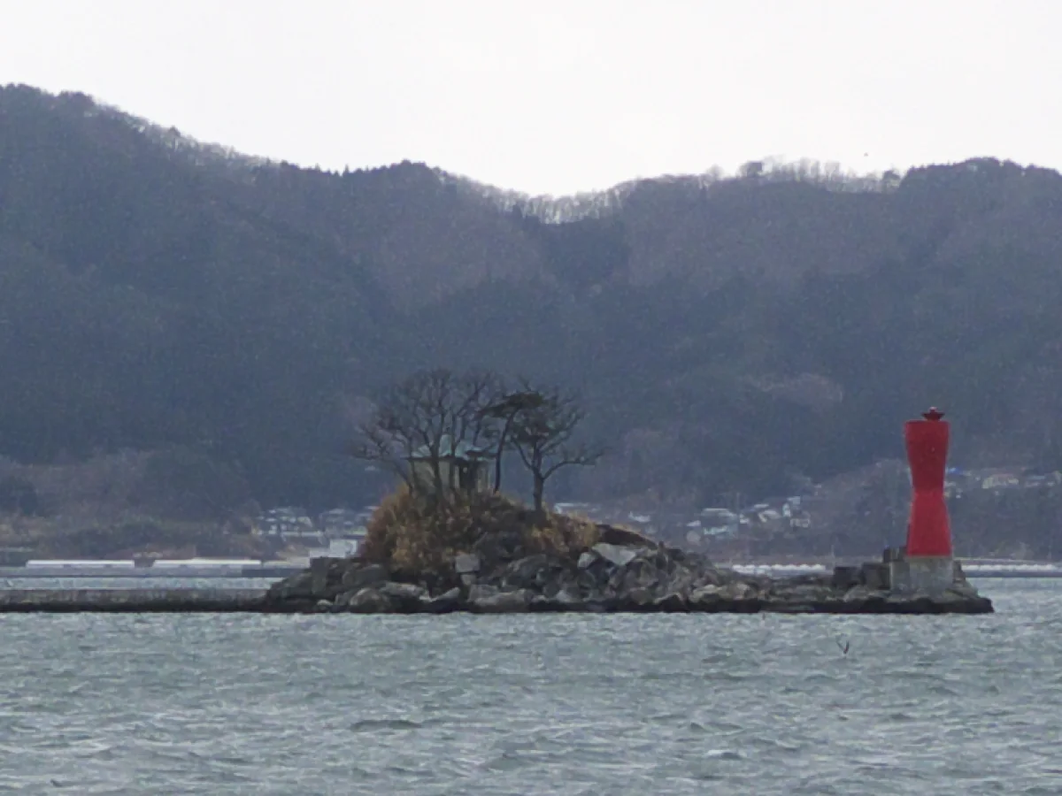 岩手県大槌町の蓬莱島