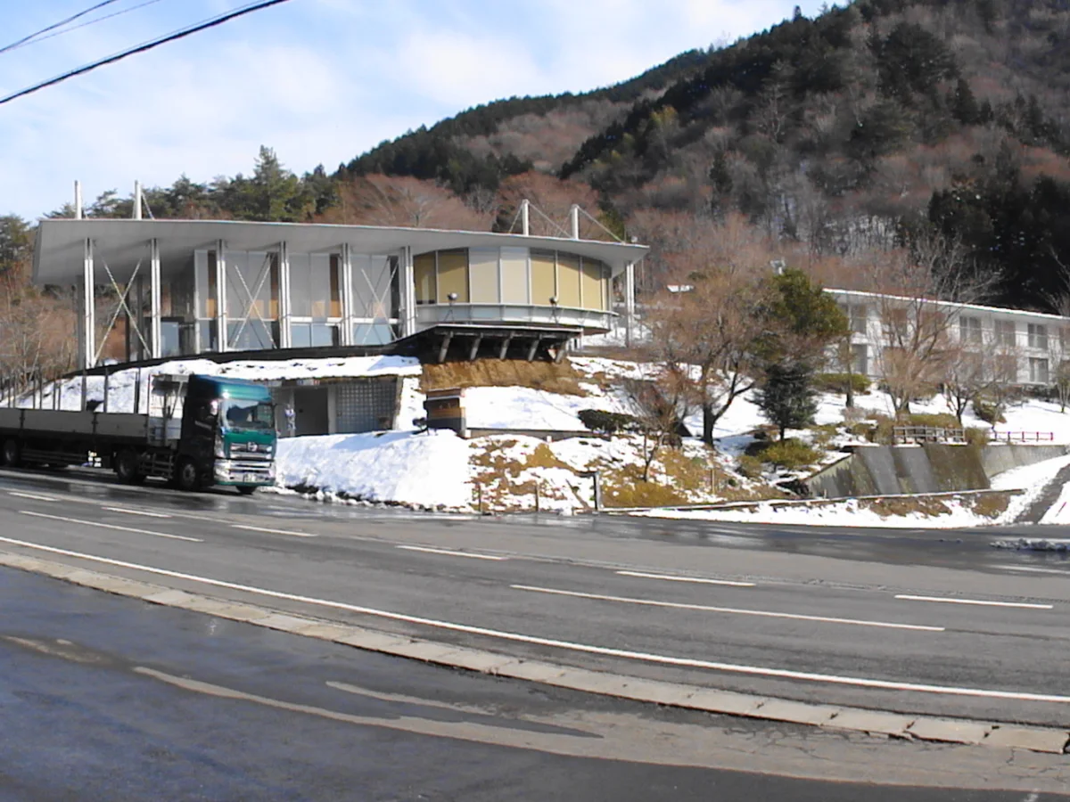 道の駅ゆすはらの施設外観