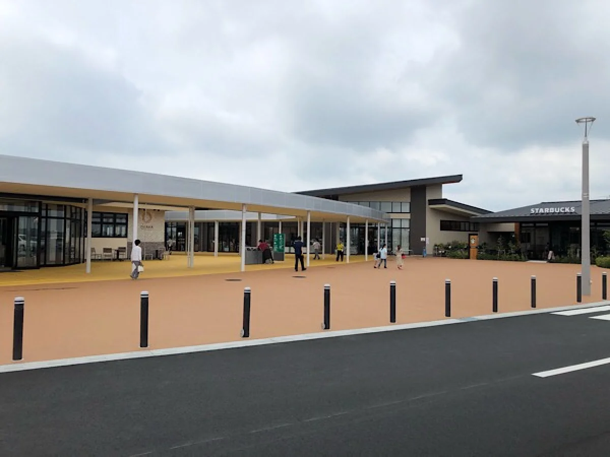 茨城県筑西市にある道の駅グランテラス筑西の施設外観